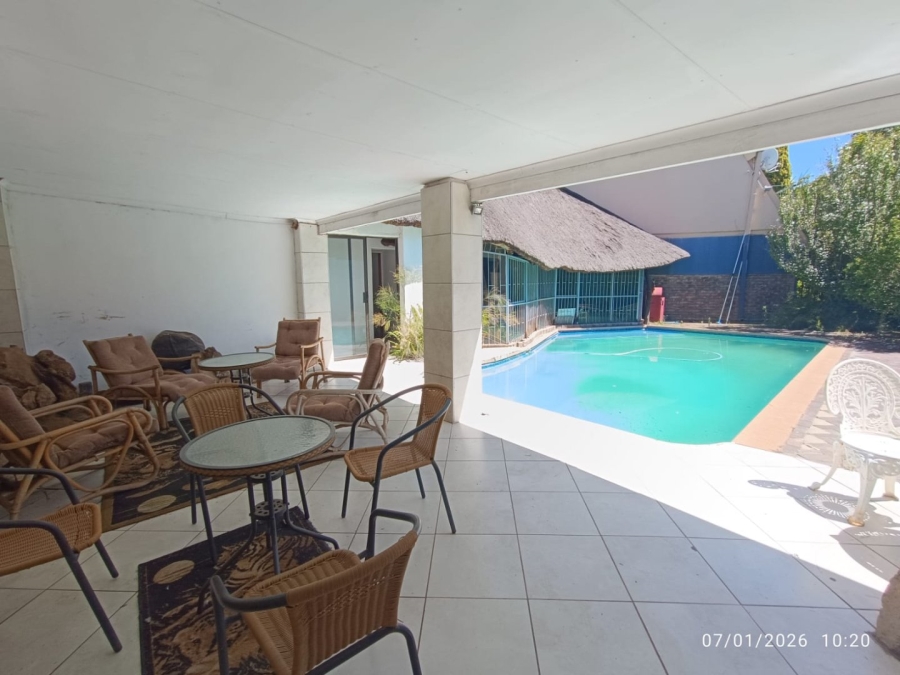 5 Bedroom Property for Sale in Wilkeville North West